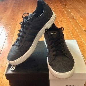 Adidas Men’s 2.0 Sneakers (Blk/Blk/Wh) Size 12